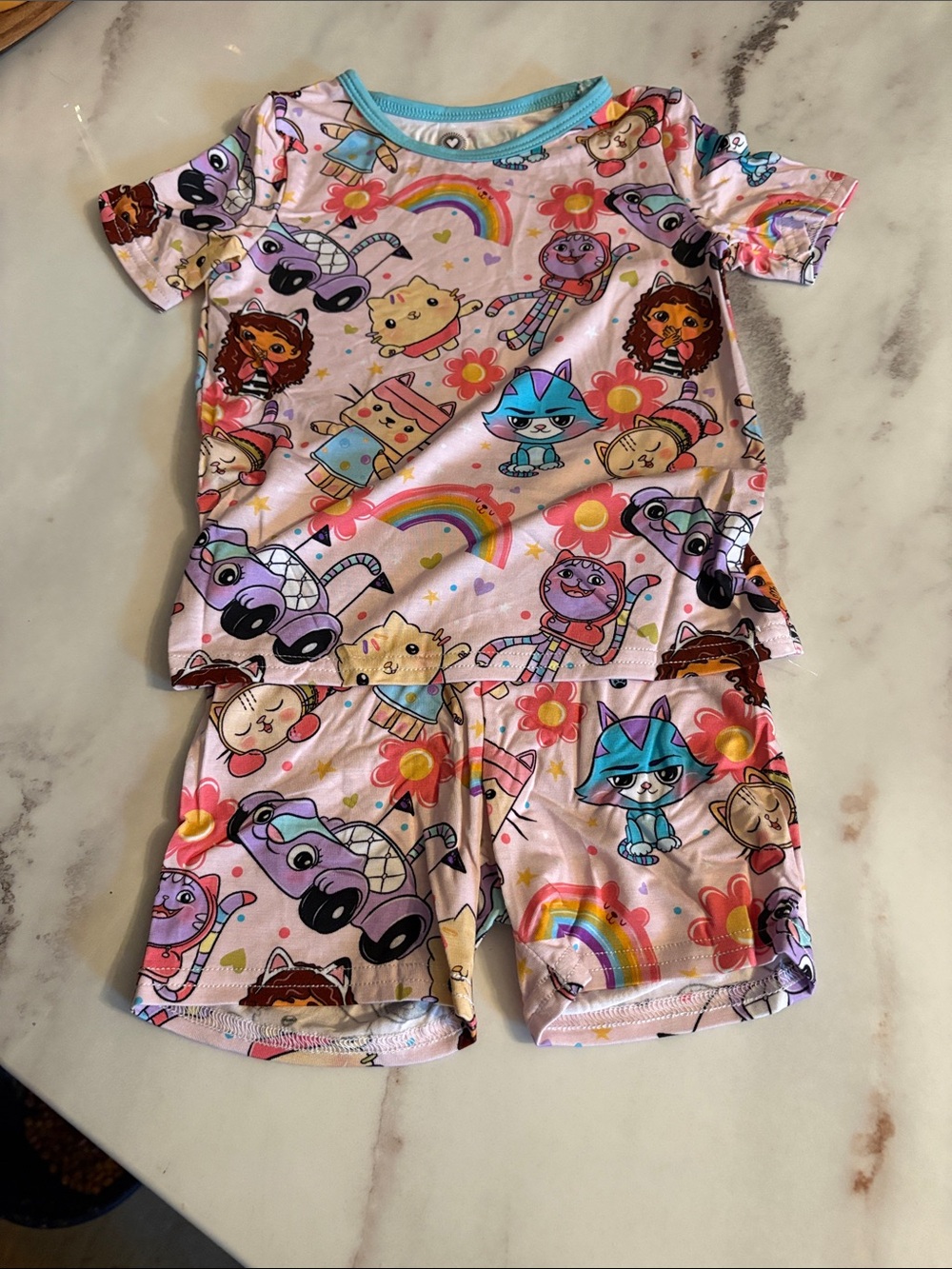 BAMBOO Pink Cartoon Animals & Rainbow Short Pajama Set